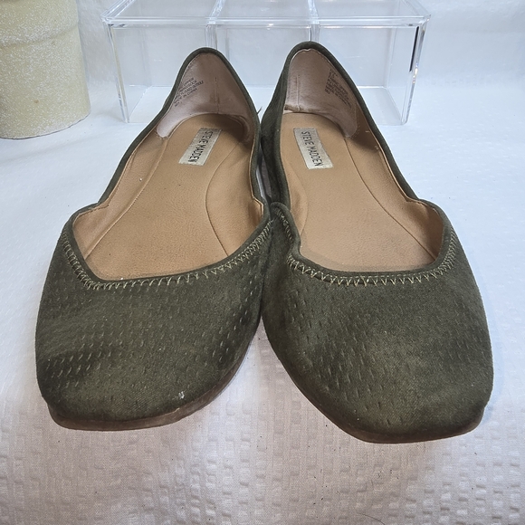 Steve Madden Dark Green Flats AZIKA WOMENS SIZE 8.5 - Picture 5 of 7